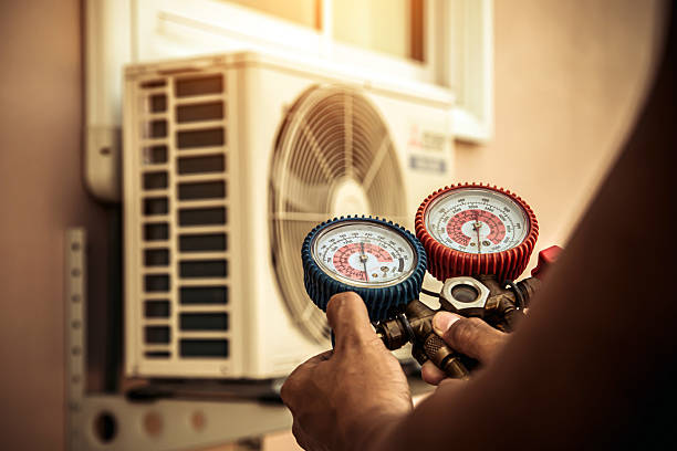 Professional Hvac technician working in Southbridge, MA